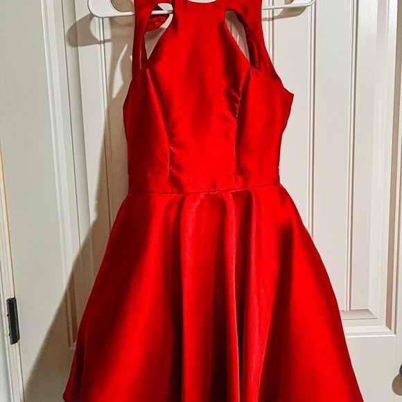 Custom Red Pageant / Formal Dress - Picture 1 of 2